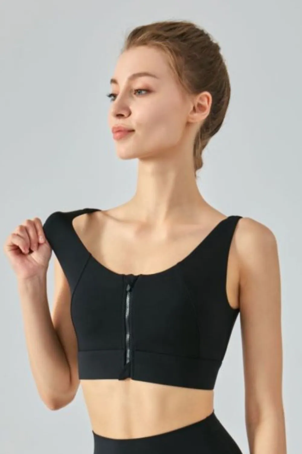 Breathable Zip-Up Sports Bra