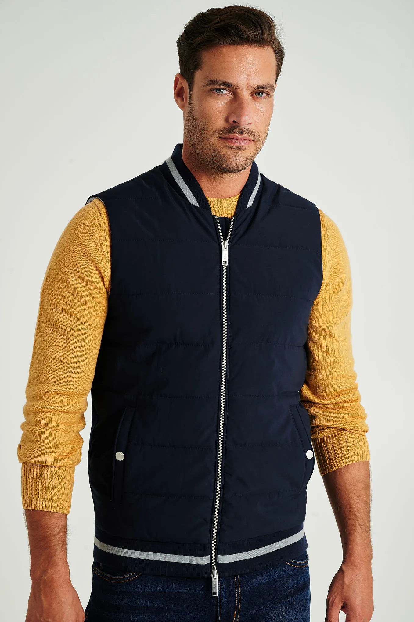 Men's hybrid zip-through vest