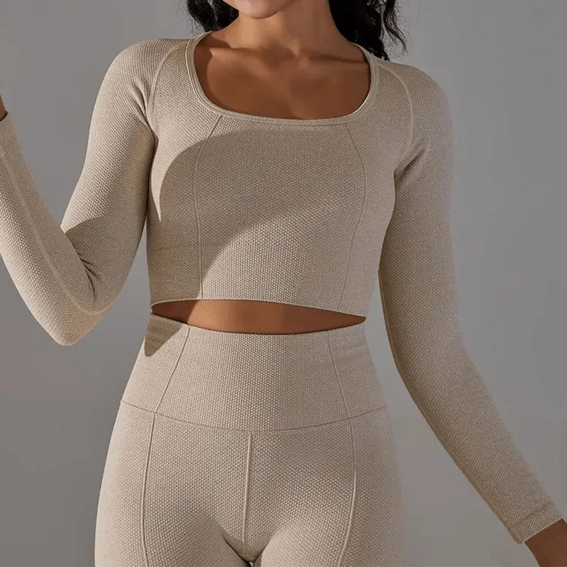 Women's Seamless Bodycon Crop Top with Long Sleeves - SF1686