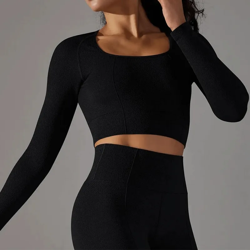 Women's Seamless Bodycon Crop Top with Long Sleeves - SF1686