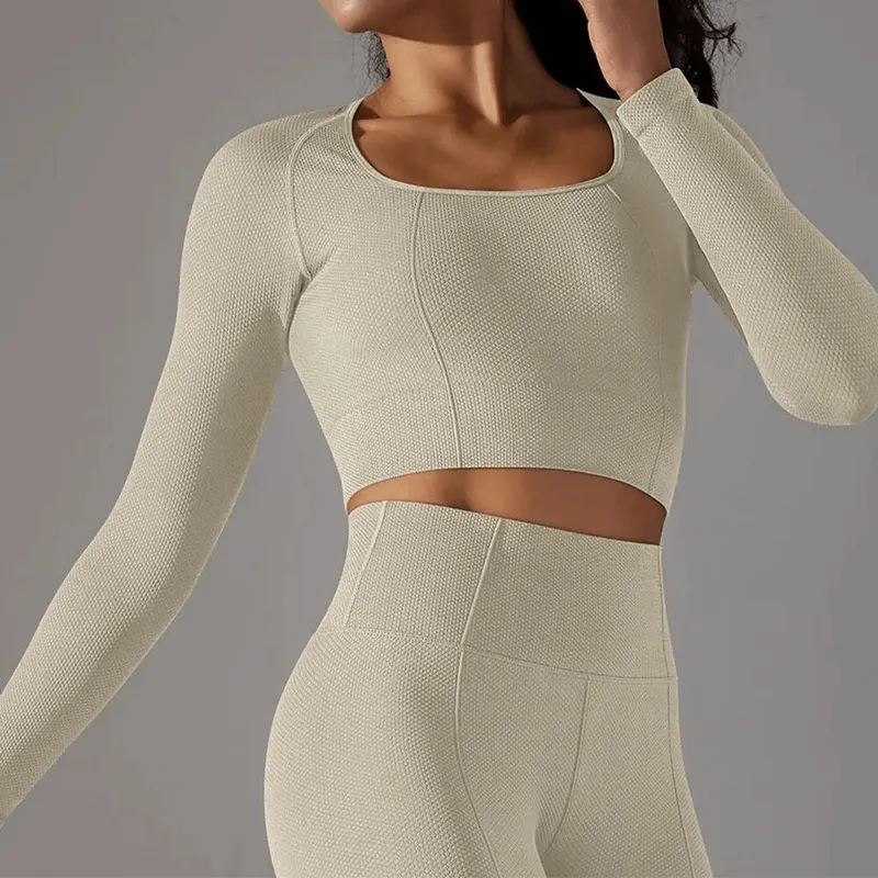 Women's Seamless Bodycon Crop Top with Long Sleeves - SF1686